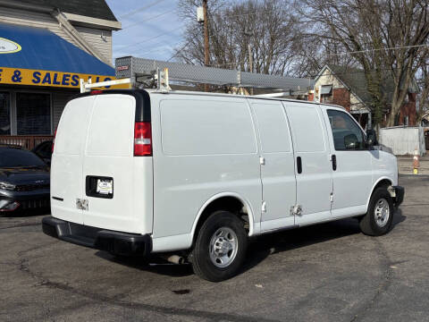 2019 Chevrolet Express 2500