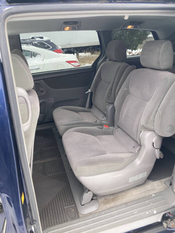 2006 Toyota Sienna LE 7 Passenger