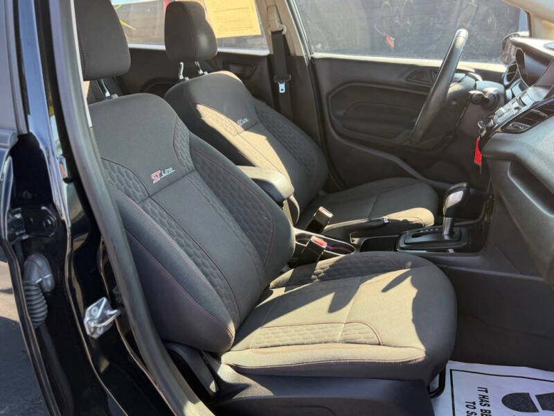 2019 Ford Fiesta ST Line