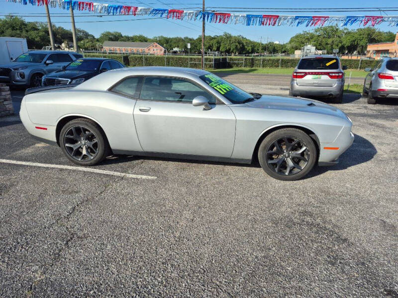 2020 Dodge Challenger SXT