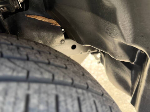 2005 Toyota Sequoia SR5