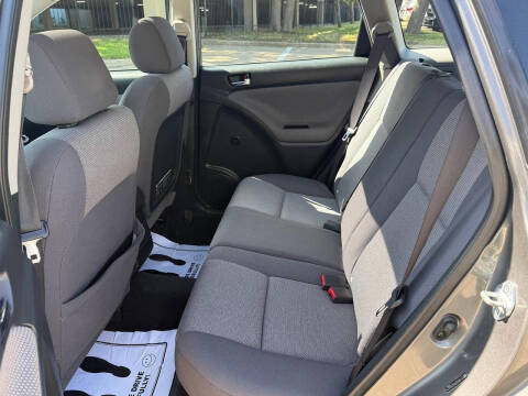 2005 Toyota Matrix XR