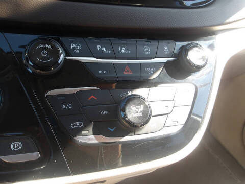 2018 Chrysler Pacifica Touring L