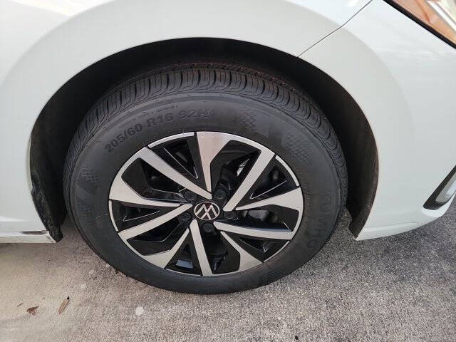 2025 Volkswagen Jetta S