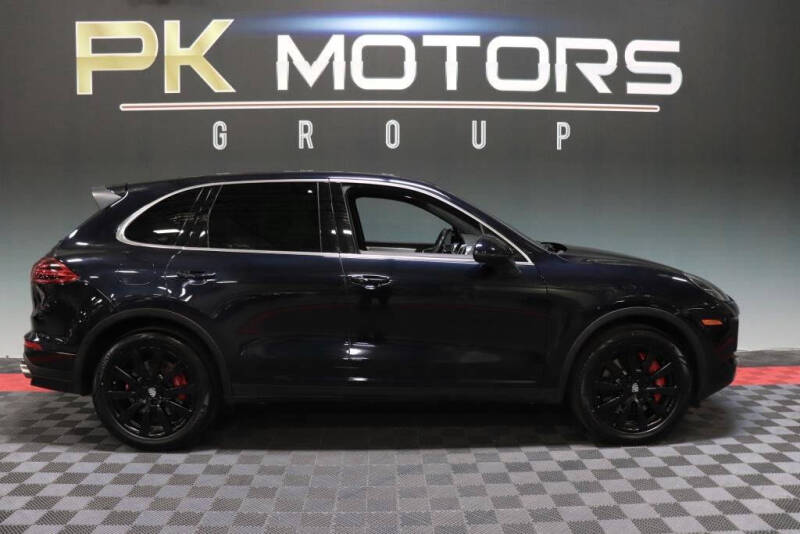2015 Porsche Cayenne Turbo