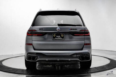 2023 BMW X7 M60i