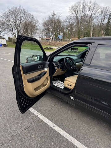 2016 Ford Explorer