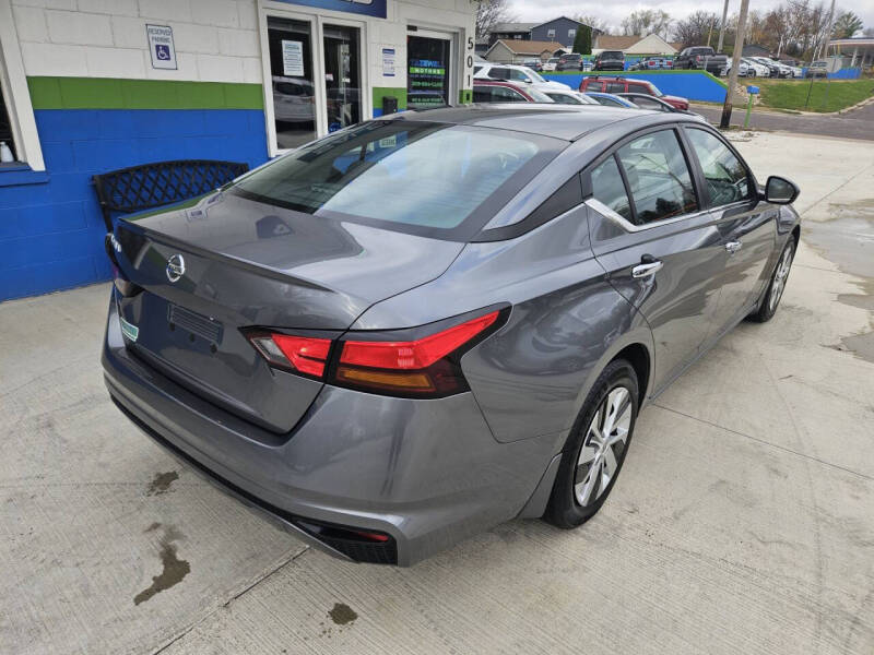 2022 Nissan Altima 2.5 S