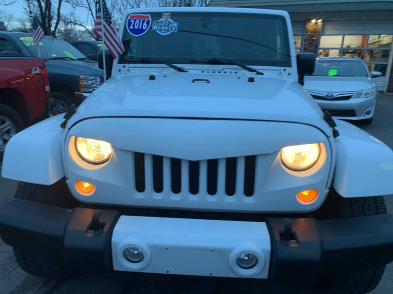 2016 Jeep Wrangler Sahara