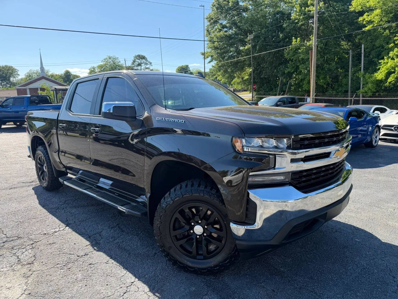 Dk. Brown 2019 Chevrolet Silverado 1500 LT 2
