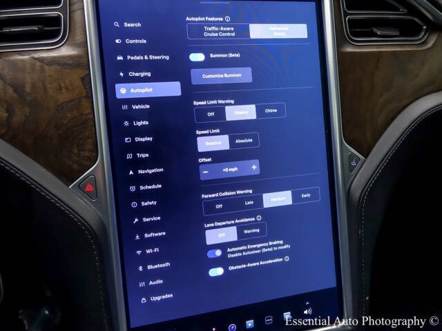 2016 Tesla Model S 75D