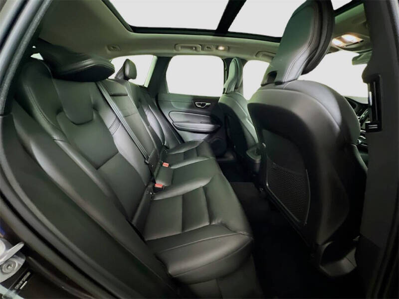 2023 Volvo XC60 B5 Core