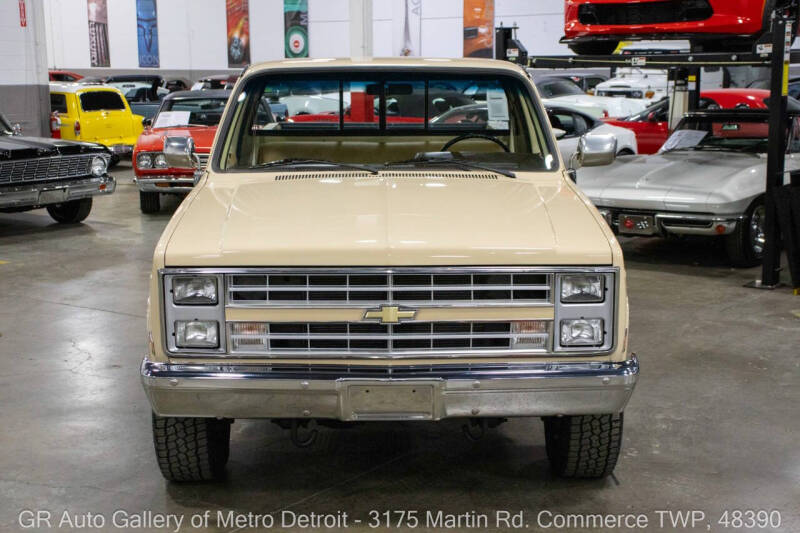 1987 Chevrolet R/V 10 Series V10