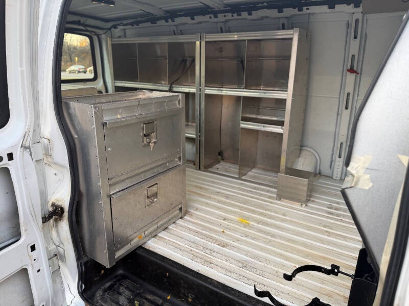 2016 Chevrolet Express 2500