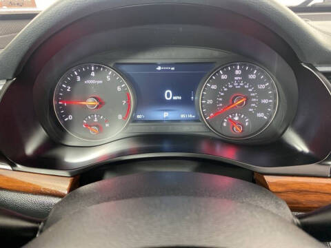 2018 Kia Cadenza Technology