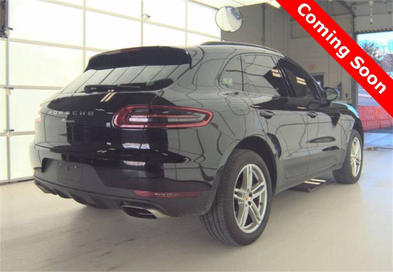 2017 Porsche Macan
