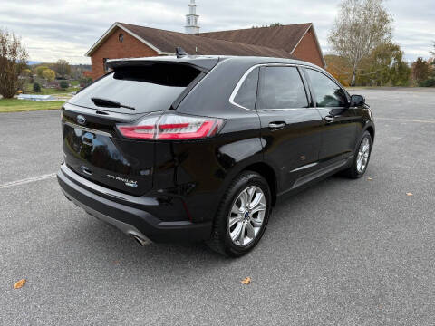 2020 Ford Edge Titanium