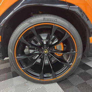 2021 Lamborghini Urus