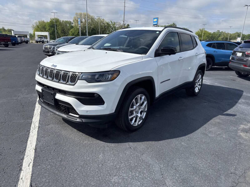 2023 Jeep Compass Latitude Lux