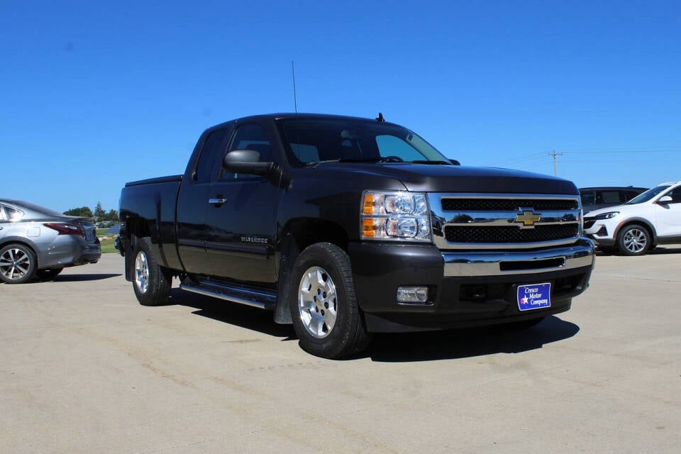 2011 Chevrolet Silverado 1500 for sale at Cresco Motor Company in Cresco, IA