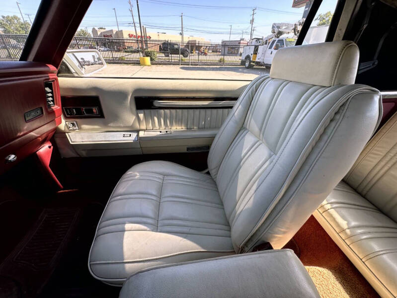 1985 Chrysler Le Baron Mark Cross