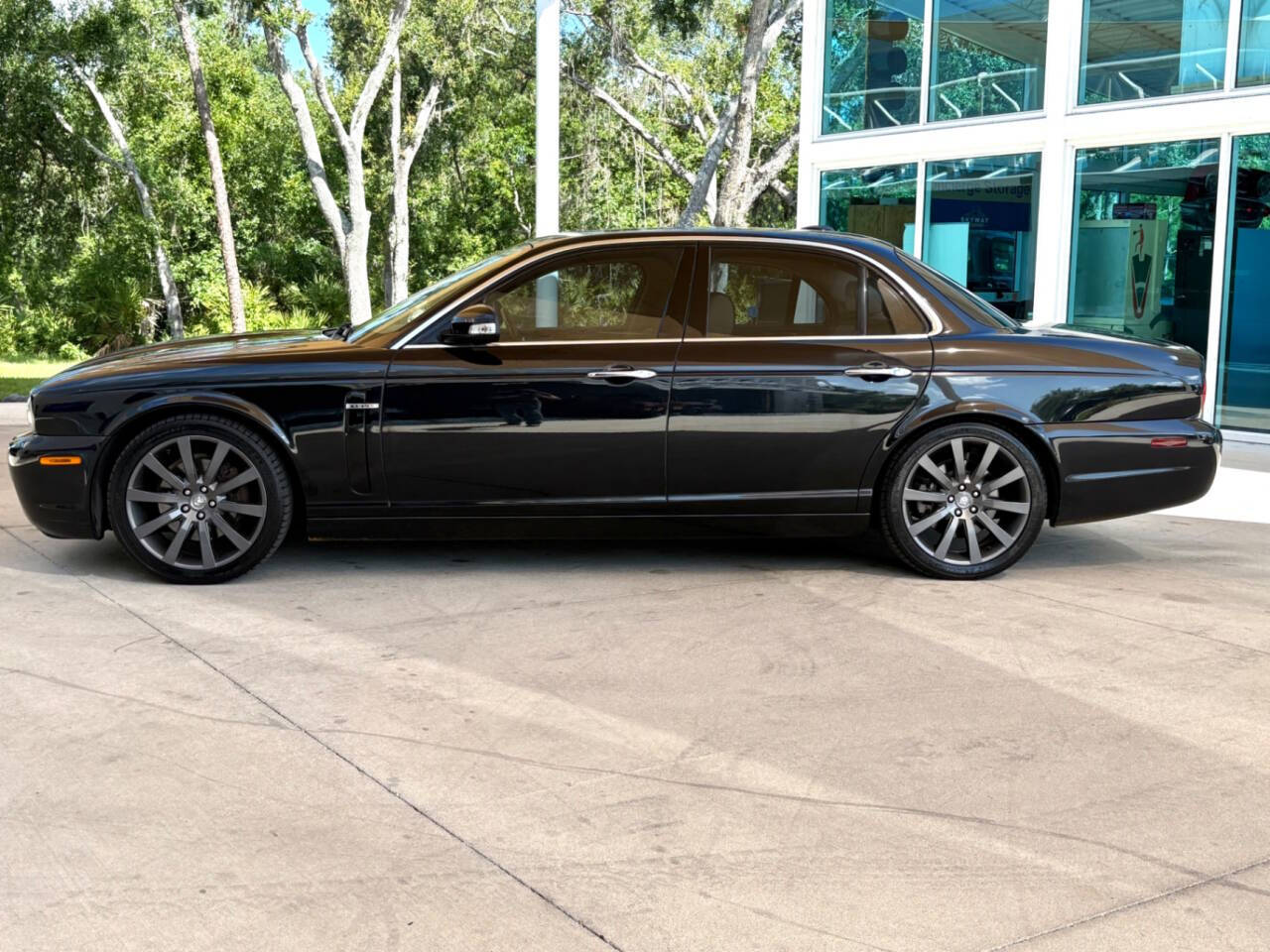 2008 Jaguar XJ-Series 8