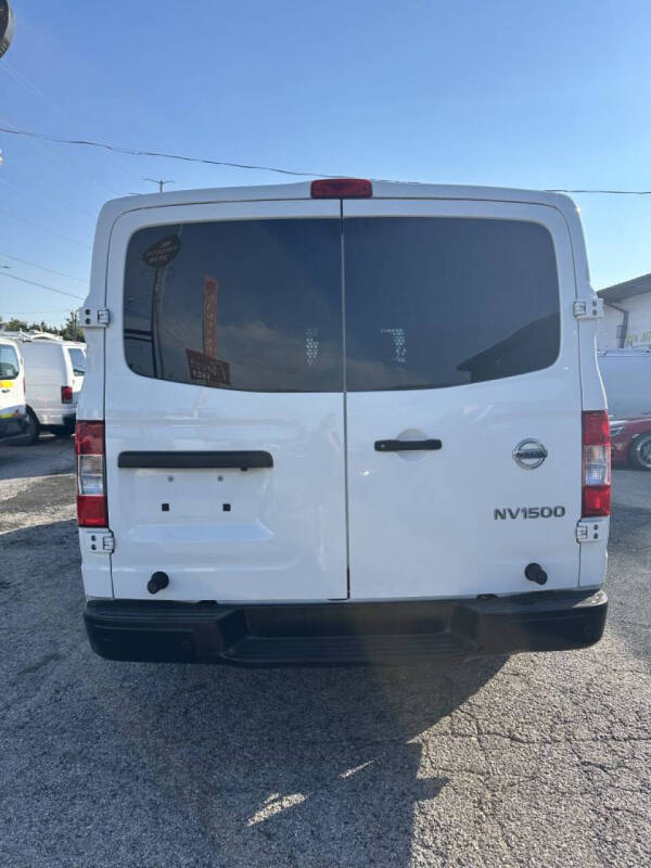 2018 Nissan NV 1500 S