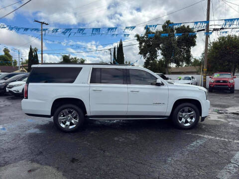 2019 GMC Yukon XL SLT