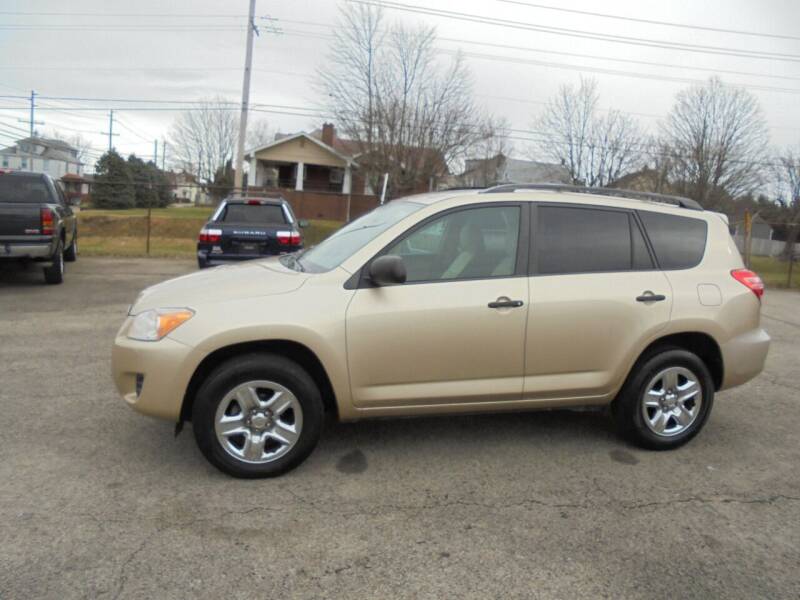 2012 Toyota RAV4 for sale at B & G AUTO SALES in Uniontown PA