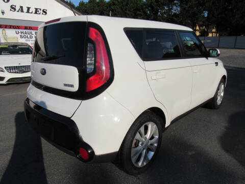 2016 Kia Soul +