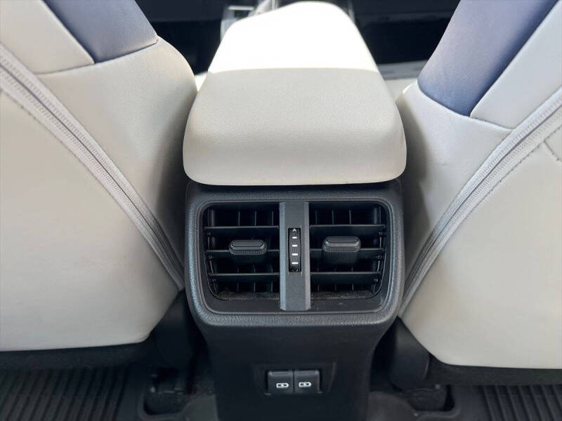 2022 Lexus UX 200