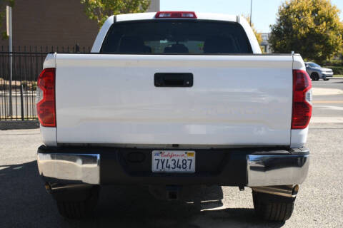 2014 Toyota Tundra SR5