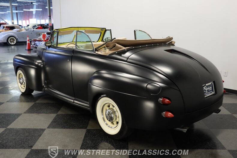 1946 Ford Deluxe