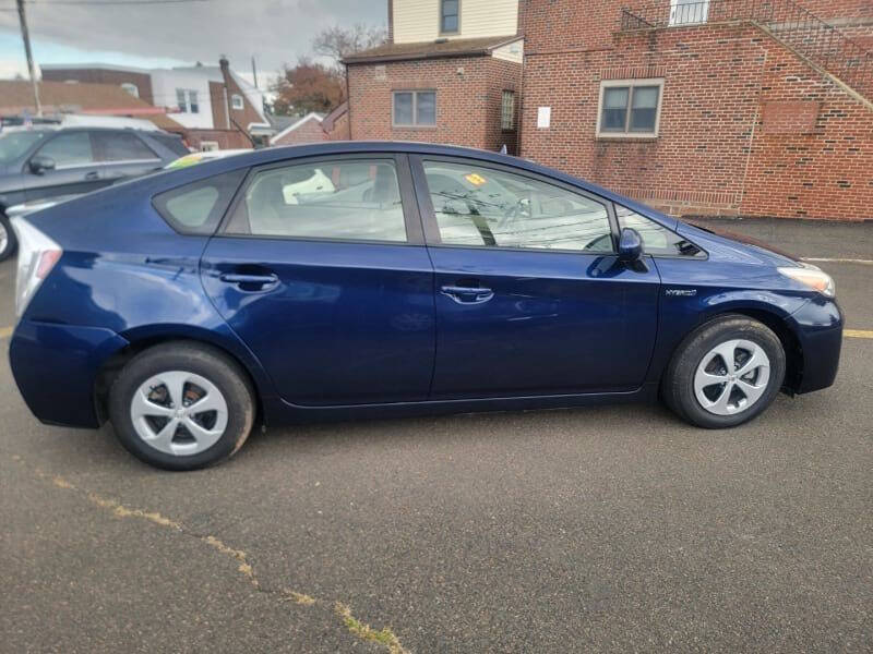 2013 Toyota Prius One