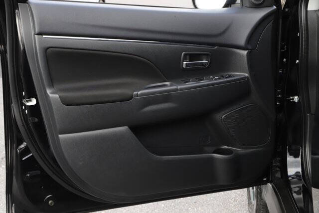 2024 Mitsubishi Outlander Sport S