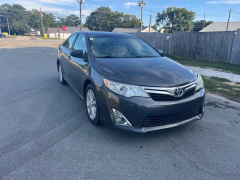 2012 Toyota Camry for sale at Ideal Auto Sales in Dunn NC