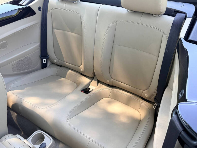 2014 Volkswagen Beetle Convertible