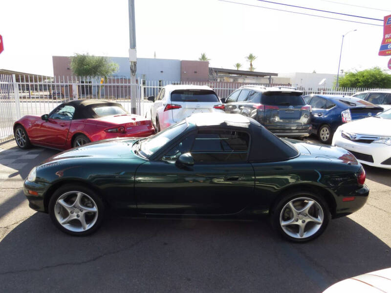2002 Mazda MX-5 Miata