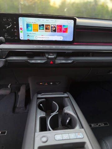 2026 Kia EV9 Land