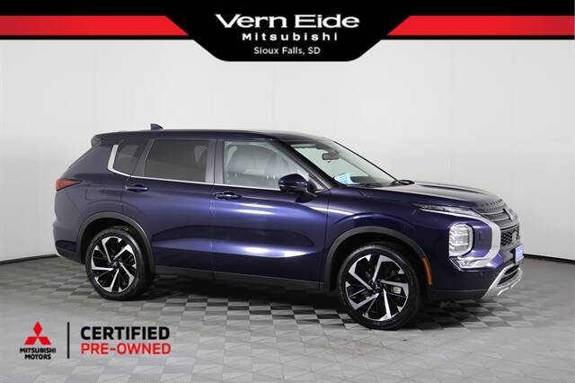 2023 Mitsubishi Outlander SE