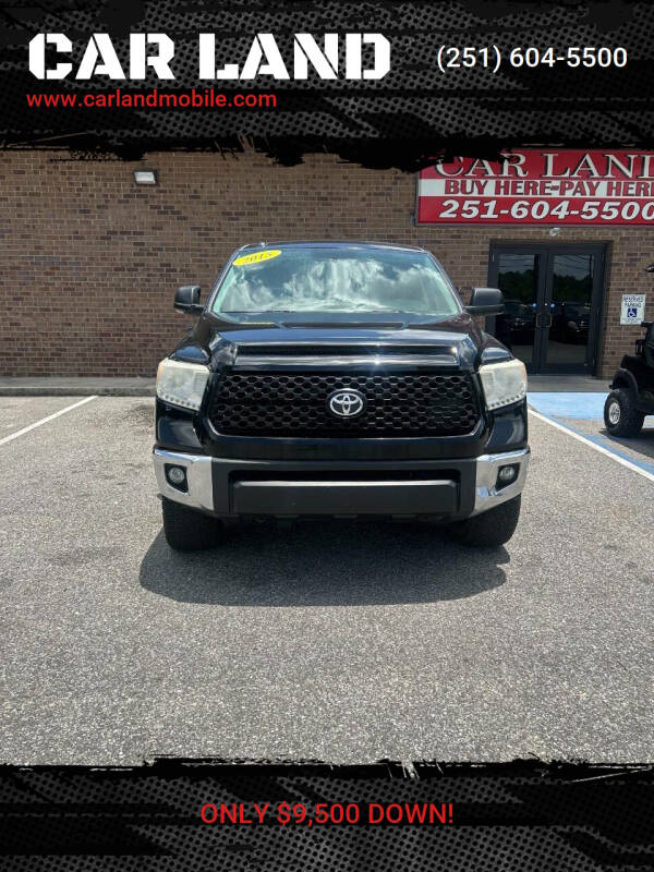 2015 Toyota Tundra SR5's photo