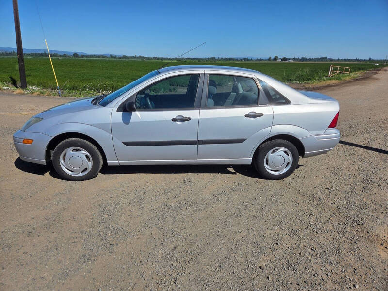 2004 Ford Focus LX
