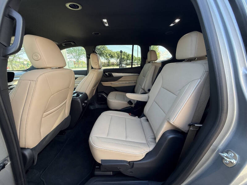 2025 Buick Enclave Preferred