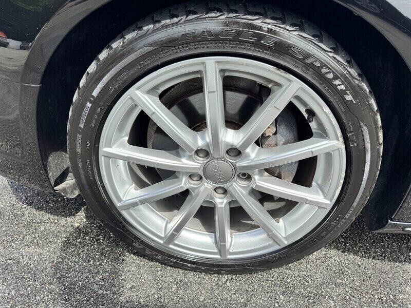 2015 Audi A4 2.0T quattro Premium Plus