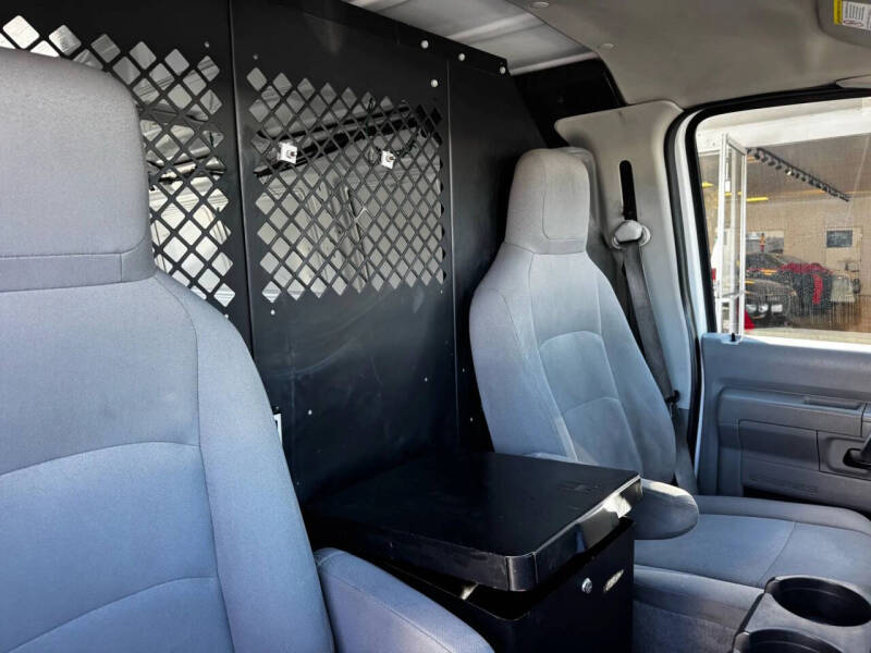 2013 Ford E-Series E-150