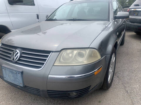 2003 Volkswagen Passat for sale at HIDALGOS AUTO SALES in Omaha NE