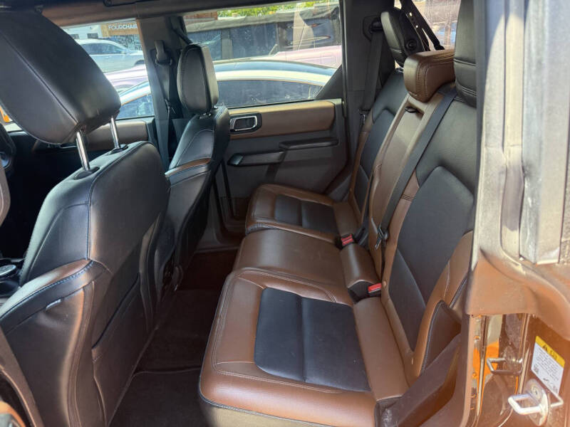 2024 Ford Bronco Outer Banks