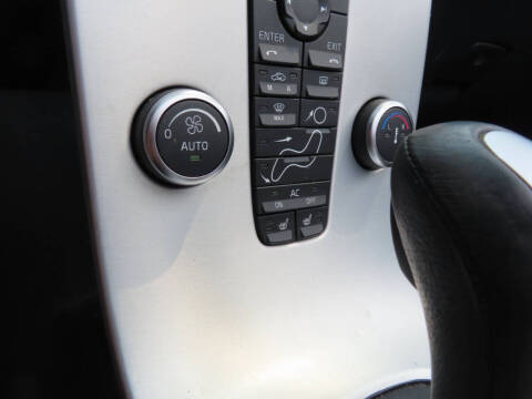 2012 Volvo C70 T5 Premier Plus