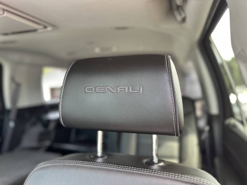 2015 GMC Yukon Denali