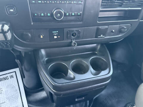 2018 GMC Savana 2500